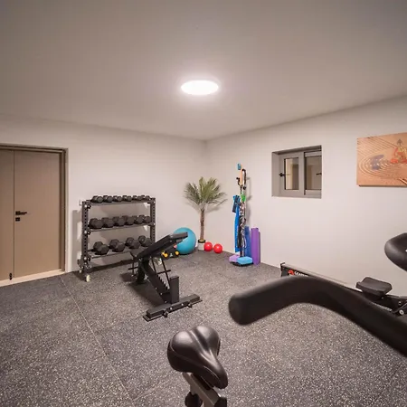 Callisto Azzure Villa