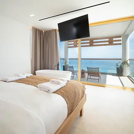 Callisto Azzure Villa