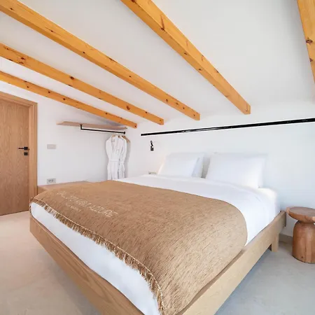 Callisto Azzure Plános